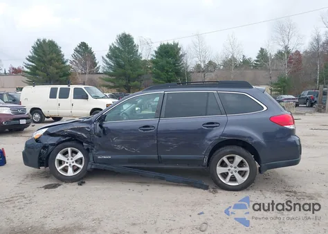 2013 Subaru Outback 2.5I Premium из США, поврежденный, VIN 4S4BRBGC7D3254377